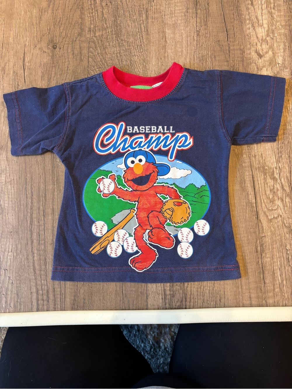 Vintage 2000s Y2K Sesame Street Elmo Toddler T-shirt Shirt Top Baseball 2T